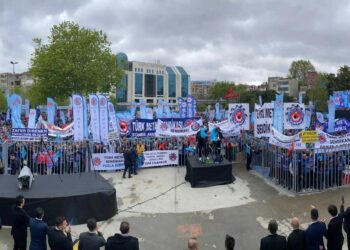 TÜRK-İŞ 1 Mayıs’ta Kartal’da buluştu: “Her geçen gün daha fazla eziliyoruz”