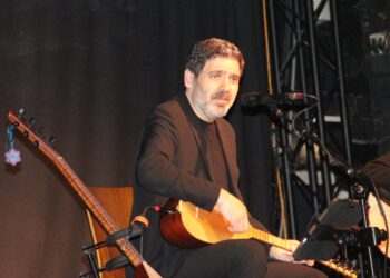 Ender Balkır: “Dinleyicinin ruhuna dokunmak istiyoruz”