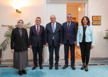 CHP TBMM Grubu, TBMM Başkanlık seçimi için parti gruplarını ziyaret etti