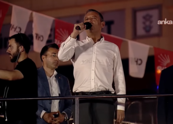 Özgür Özel: “Bu kararlılık asla sönmeyecek”