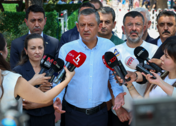 Özgür Özel’den Erdoğan’a ‘Gaziosmanpaşa’ tepkisi: Neyi tebrik ediyor?