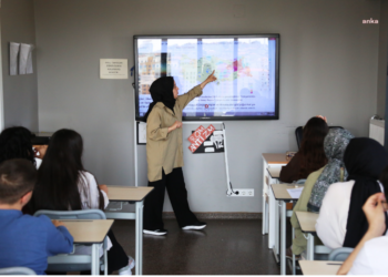 Eyüpsultan Belediyesi’nden YKS maratonunda gençlere destek