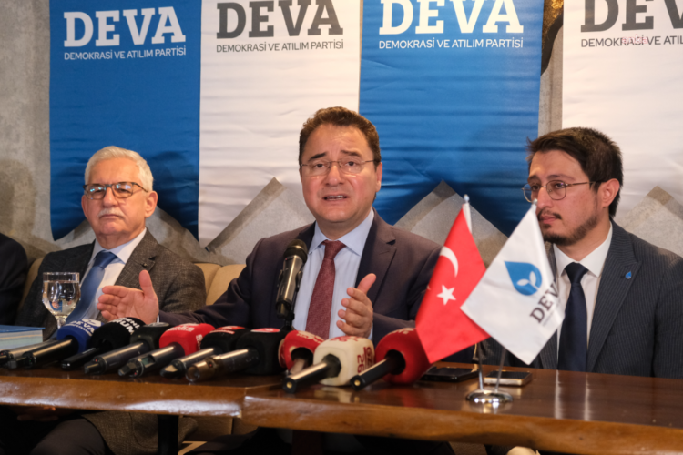 Babacan: “Asgari ücrete ve emekli maaşına zam yapmamak hak gaspıdır”