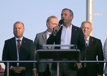 Özgür Özel: “Artık kale siyaseti bitmiştir”