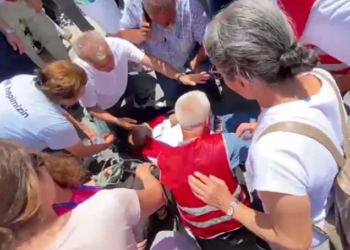 Şişli Belediyesi işçilerinin direnişi… 19 gündür açlık grevinde olan Zeynel Yiğit bayıldı