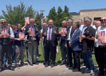 Staj ve çıraklık sigortası mağdurları Meclis’te: “Adalet olmadığı için biz buralarda sürünüyoruz.”
