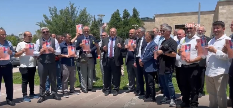 Staj ve çıraklık sigortası mağdurları Meclis’te: “Adalet olmadığı için biz buralarda sürünüyoruz.”