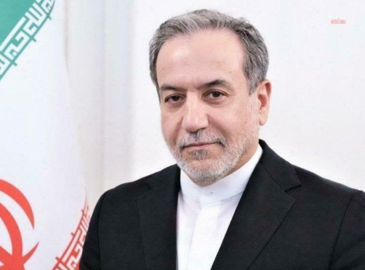 İran Dışişleri Bakanı: “Egemenliğimizi savunmak için tüm seçenekler masada”