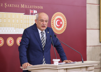 CHP’li Kasap’tan Sağlık Bakanlığı’na çağrı: “250 liralık sağlık raporu ücreti kaldırılsın”
