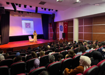 Eyüpsultan’da ebeveynlere rehberlik semineri