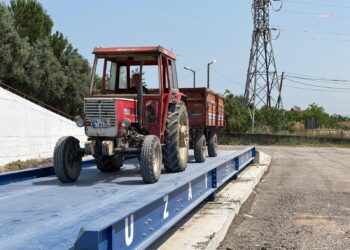 Balıkesir Büyükşehir Belediyesi’nden üreticiye destek
