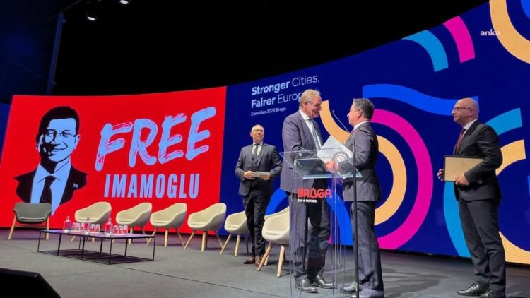 İmamoğlu’na Avrupa Kentler Birliği’nden ‘özel demokrasi’ ödülü