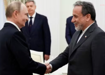 Putin, Kremlin’de İran Dışişleri Bakanı Arakçi’yi kabul etti
