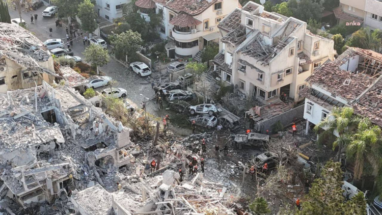 Tahran’dan uyarı: “İran’a müdahale eden hedef olur”