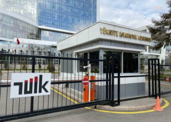 CHP’den belediye başkanlarının hastaneye sevk görüntülerine tepki