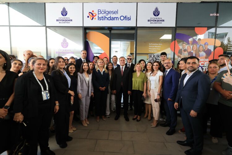 İBB’nin 32. istihdam ofisi Bakırköy’de açıldı