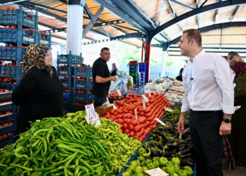Balıkesir Büyükşehir Belediye Başkanı Akın: “Benim gerçek makamım vatandaşımızın yanıdır”