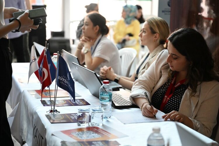 İBB Bölgesel İstihdam Ofisleri kariyer fuarı düzenliyor