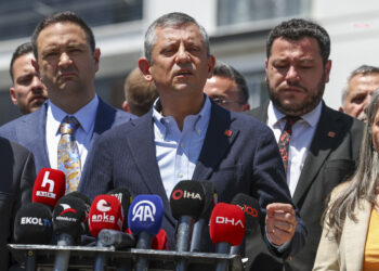 Özgür Özel’den “Kartalkaya davası” açıklaması: “Esas sanık olması gerekenler hakim karşısında değil”