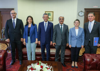 İmralı heyeti, Özgür Özel ile görüştü…