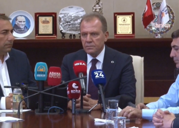 Vahap Seçer: “Sosyal belediyeciliğimiz iktidarı rahatsız ediyor”