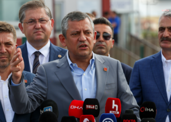 Özgür Özel’den AKP’li Güler’in ‘komisyon’ sözlerine tepki: Hadsizlik yapıyor