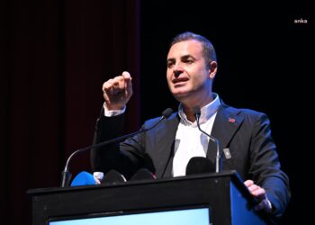 Ahmet Akın: “Mesai arkadaşlarımın en iyi şartlarda yaşaması en büyük arzumdur”