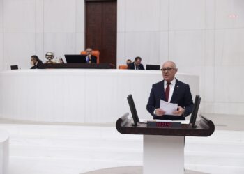Doğan Demir, Gelecek Partisi’nden istifa etti