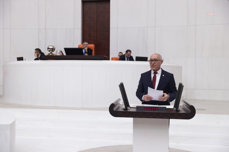 Doğan Demir, Gelecek Partisi’nden istifa etti