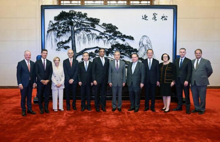 Çin Dışişleri Bakanı Wang, ABD-Çin İş Konseyi heyetiyle görüştü