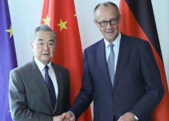 Çin Dışişleri Bakanı Wang, Almanya Başbakanı ile görüştü