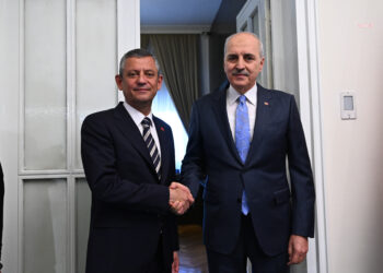 Numan Kurtulmuş’tan CHP Genel Başkanı Özel’e ziyaret
