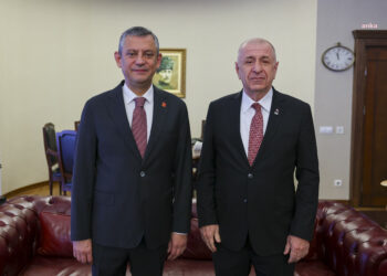 Ümit Özdağ, Özgür Özel’i ziyareti etti
