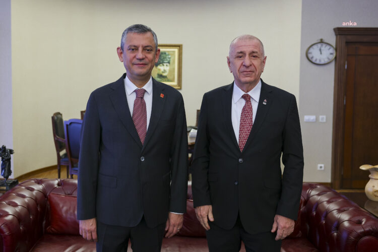 Ümit Özdağ, Özgür Özel’i ziyareti etti