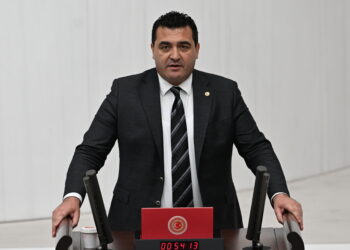 CHP’li Karasu: “PTT emekçilerinin promosyonuna mı göz diktiniz?”