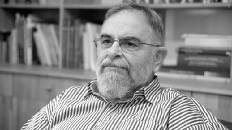 Mete Tunçay hayatını kaybetti