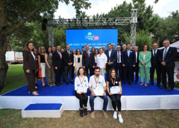 İBB’nin genç yetenekleri mezun oldu…