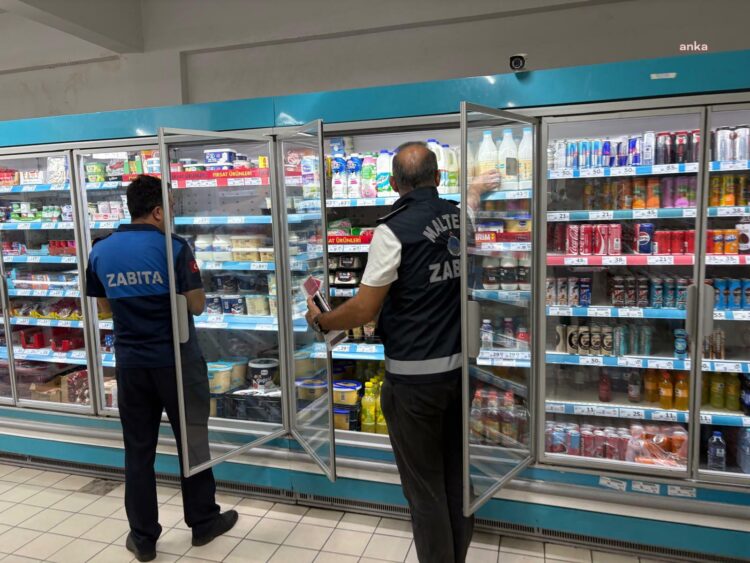 Maltepe Belediyesi’nden marketlere ‘karekod’ ve gıda denetimi
