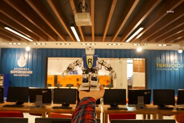 İBB Teknoloji Atölyeleri yeni döneme hazırlanıyor