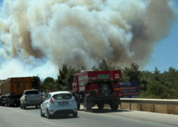 Çanakkale’deki orman yangını… Dumandan etkilenen 47 kişi tedavi altında