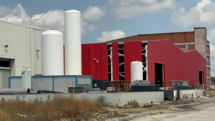 Anestezi gazı üretim tesisinde patlama: 2 işçi hayatını kaybetti!