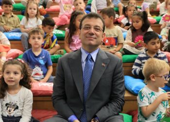 İmamoğlu duyurdu: ’16 yeni kreş daha açıyoruz’