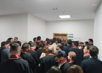 CHP’nin Kurultay davası ertelendi