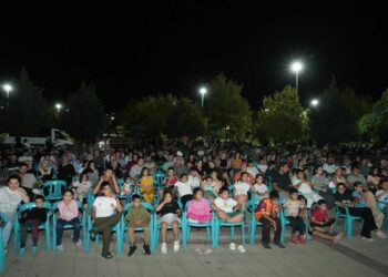 Adıyaman’da açık hava sineması keyfi