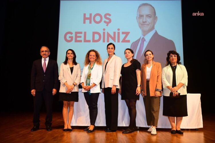 Sancaktepe’de “Alzheimer Farkındalık Sempozyumu” düzenlendi