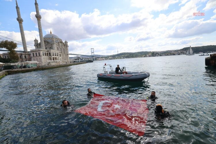 İBB, Uluslararası Kıyı Temizliği gününde deniz dibi temizliği yaptı