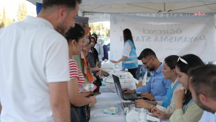 Adıyaman Belediyesi’nin “İlimize Hoş Geldin Projesi”ne üç günde 600 öğrenci başvurdu