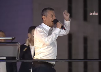 Özgür Özel: Ey Erdoğan, bu meydan korkuyu evde bıraktı