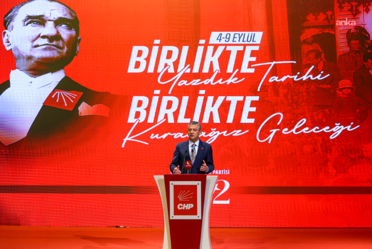 Özgür Özel: “Bize bu mücadelede cesaret düşüyor, kararlılık düşüyor”