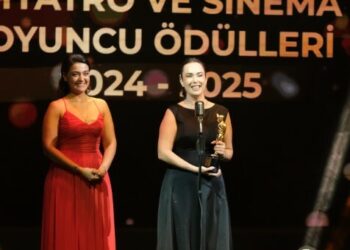 26. Sadri Alışık Tiyatro ve Sinema Oyuncu Ödülleri sahiplerini buldu